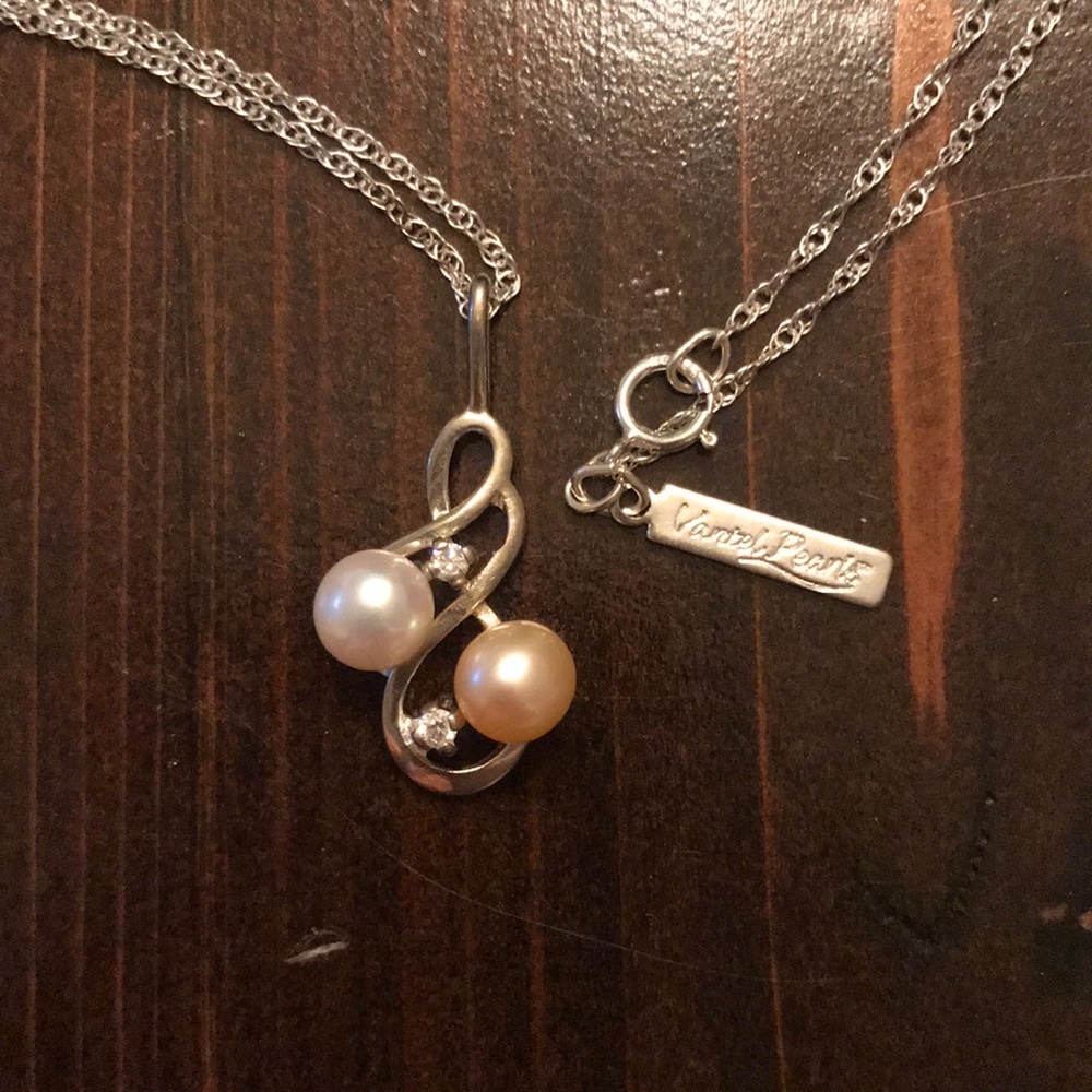 Radiance Pearl Necklace